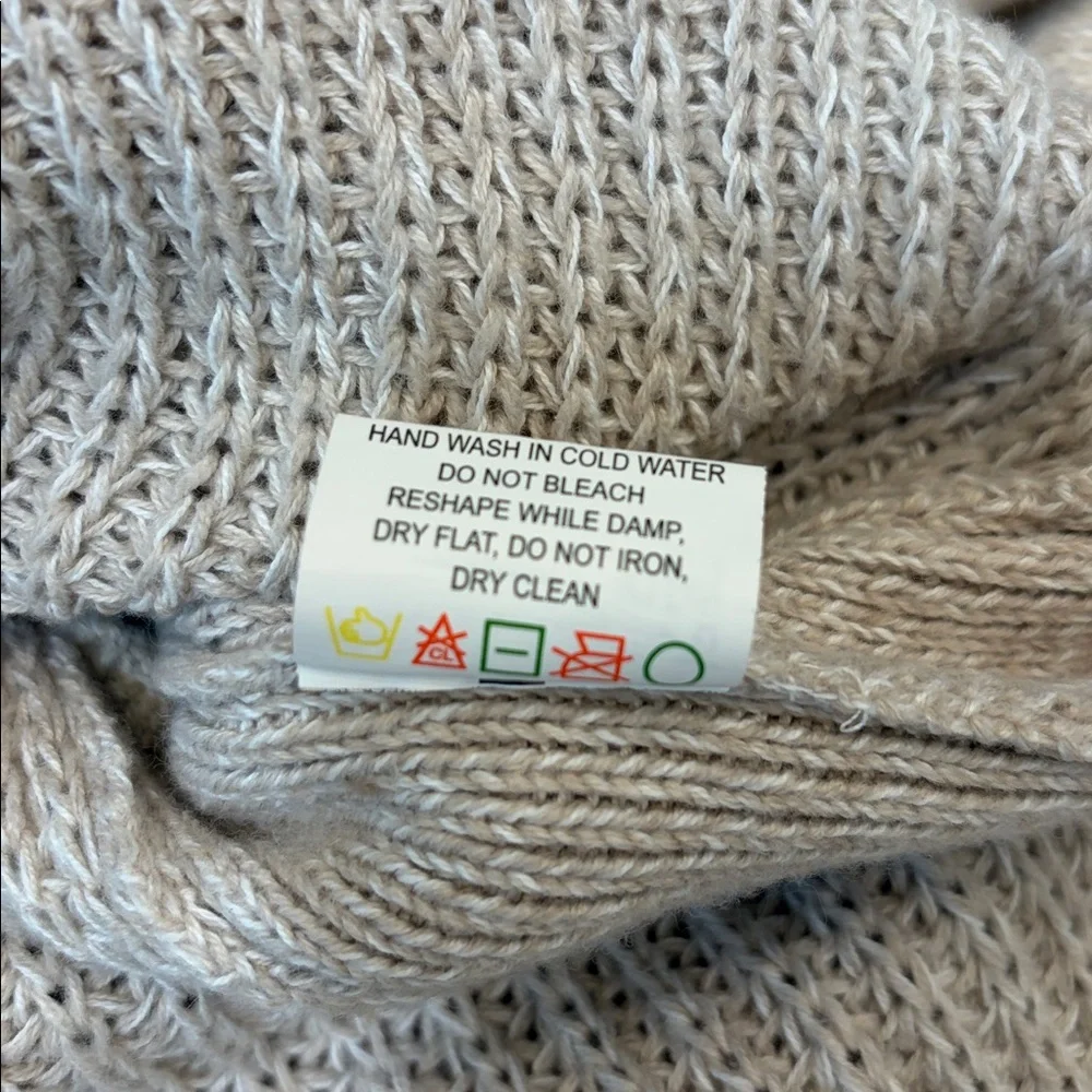 Oversized Slouchy Quinn Oatmeal Shaker Knit Tunic Sweater Small 67S1146F‎